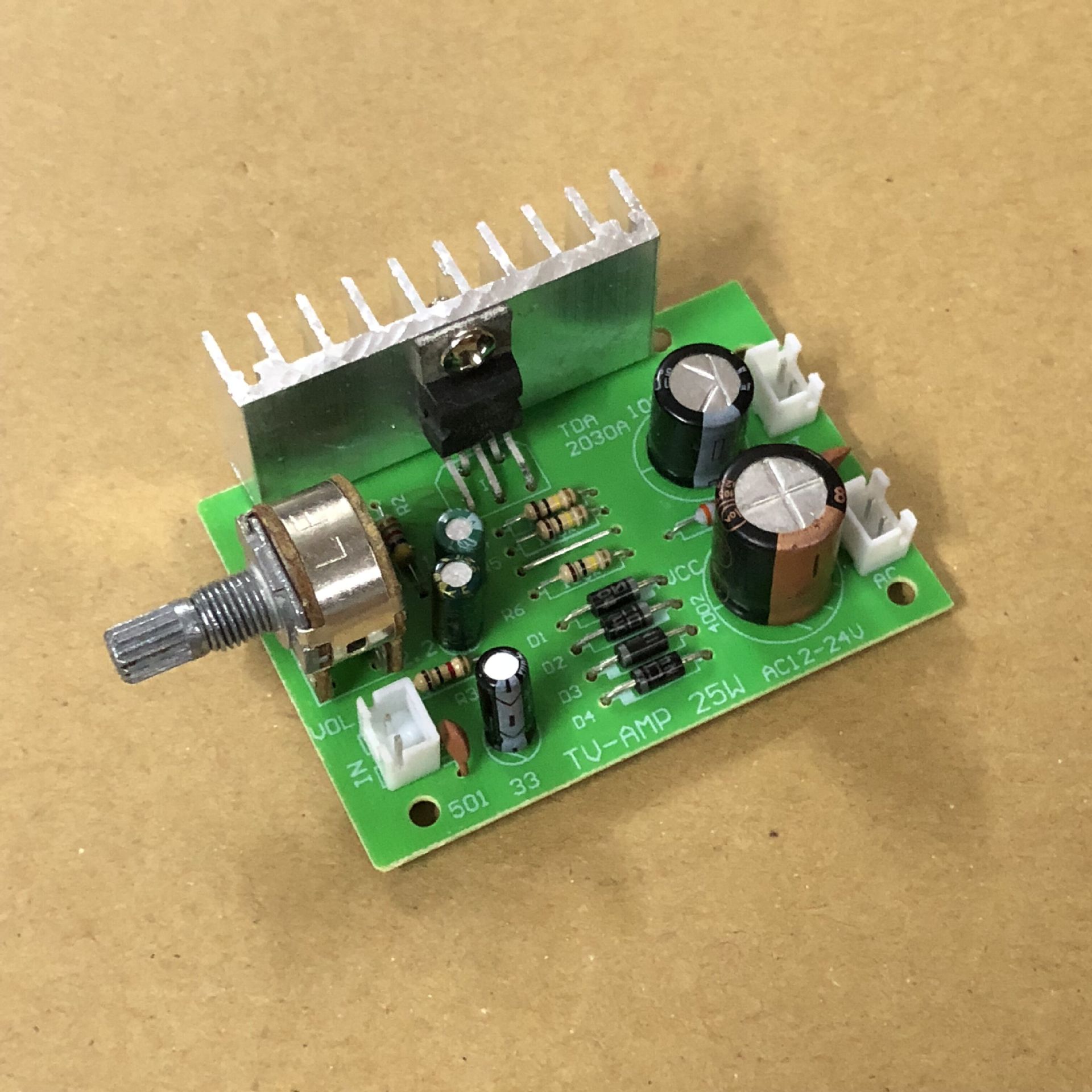 tda2030a dc/ac12v 音箱小功放配件
