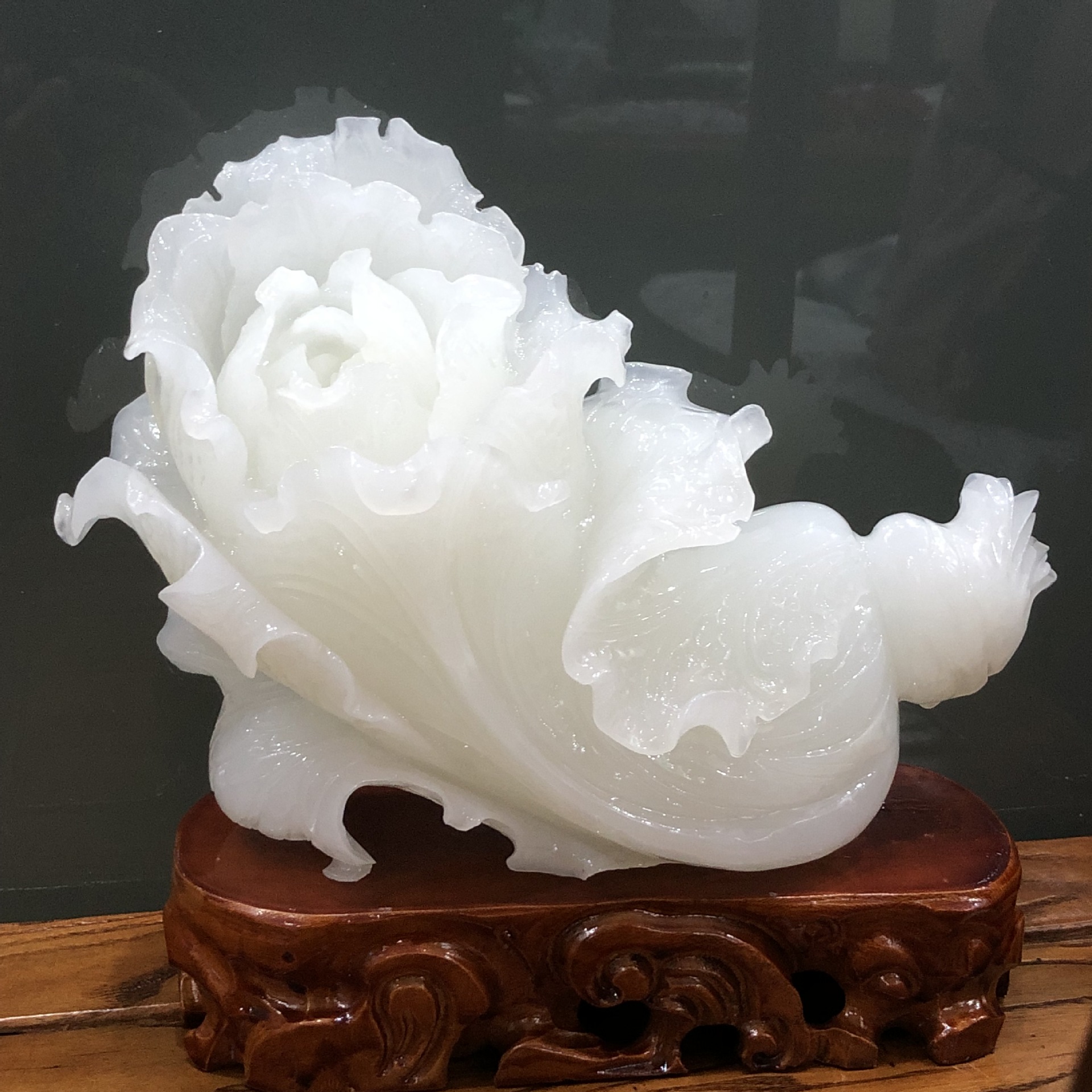 真玉批发阿富汗玉白菜玉雕摆件蓝田玉白菜玉石白菜家庭客厅摆件