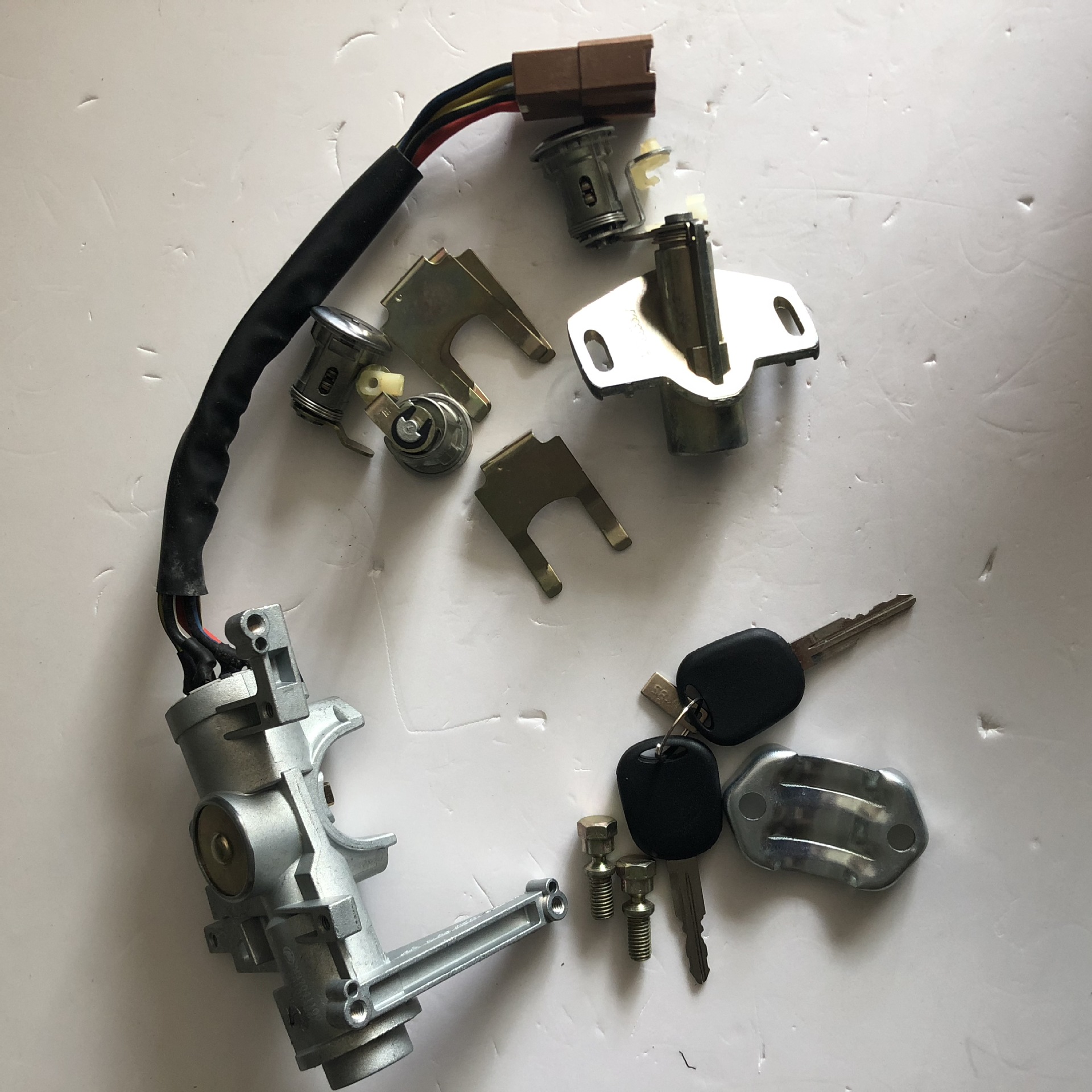 力帆丰顺面包车 全车锁 点火锁 点火开关 全车锁芯 车门锁芯原厂