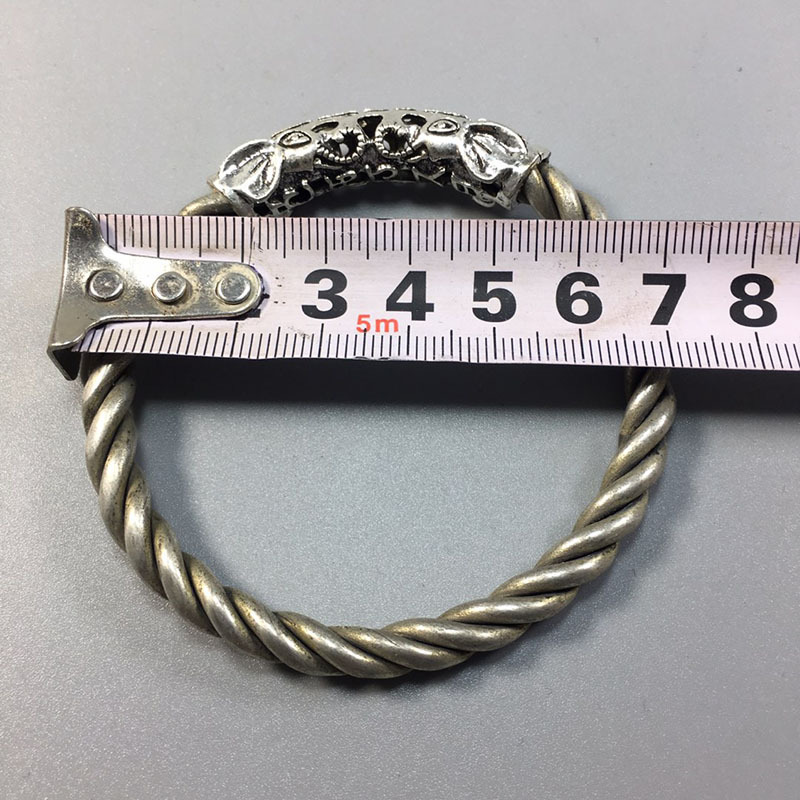 仿古白铜镀银手镯苗族古玩手镯收藏礼品铜器纯铜手镯把玩饰品