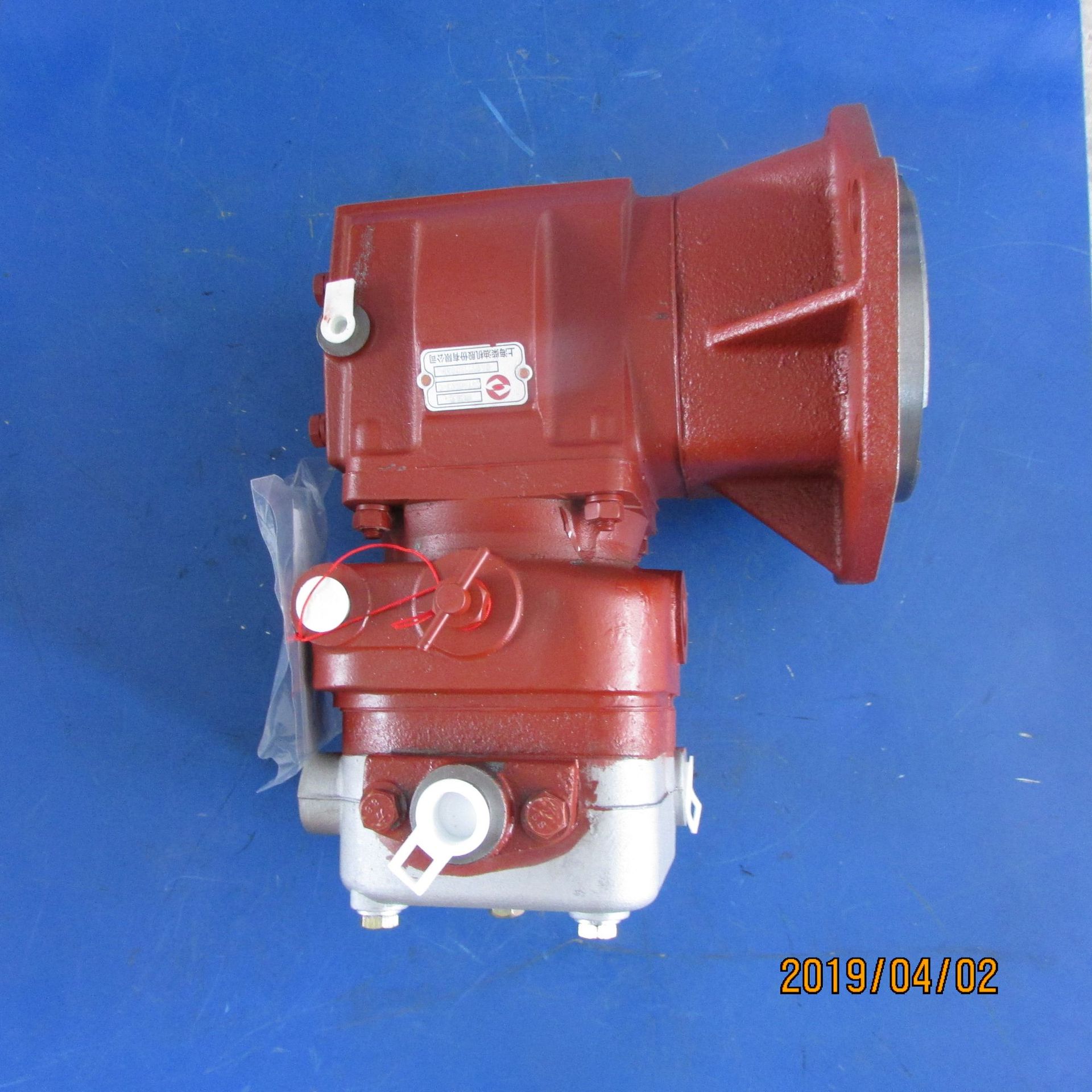 供应上柴发动机配件空压泵部件c47ab-47ab003 c