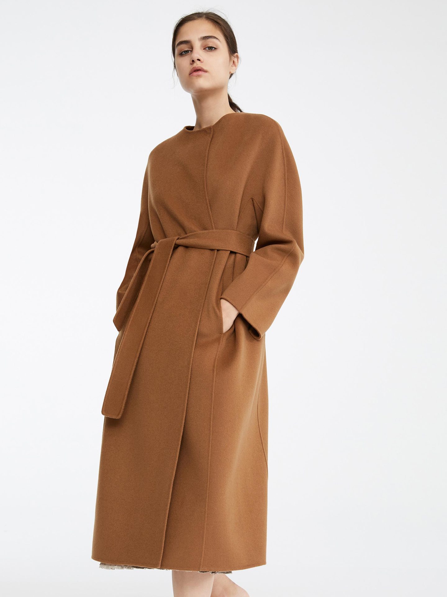 欧美风羊绒大衣