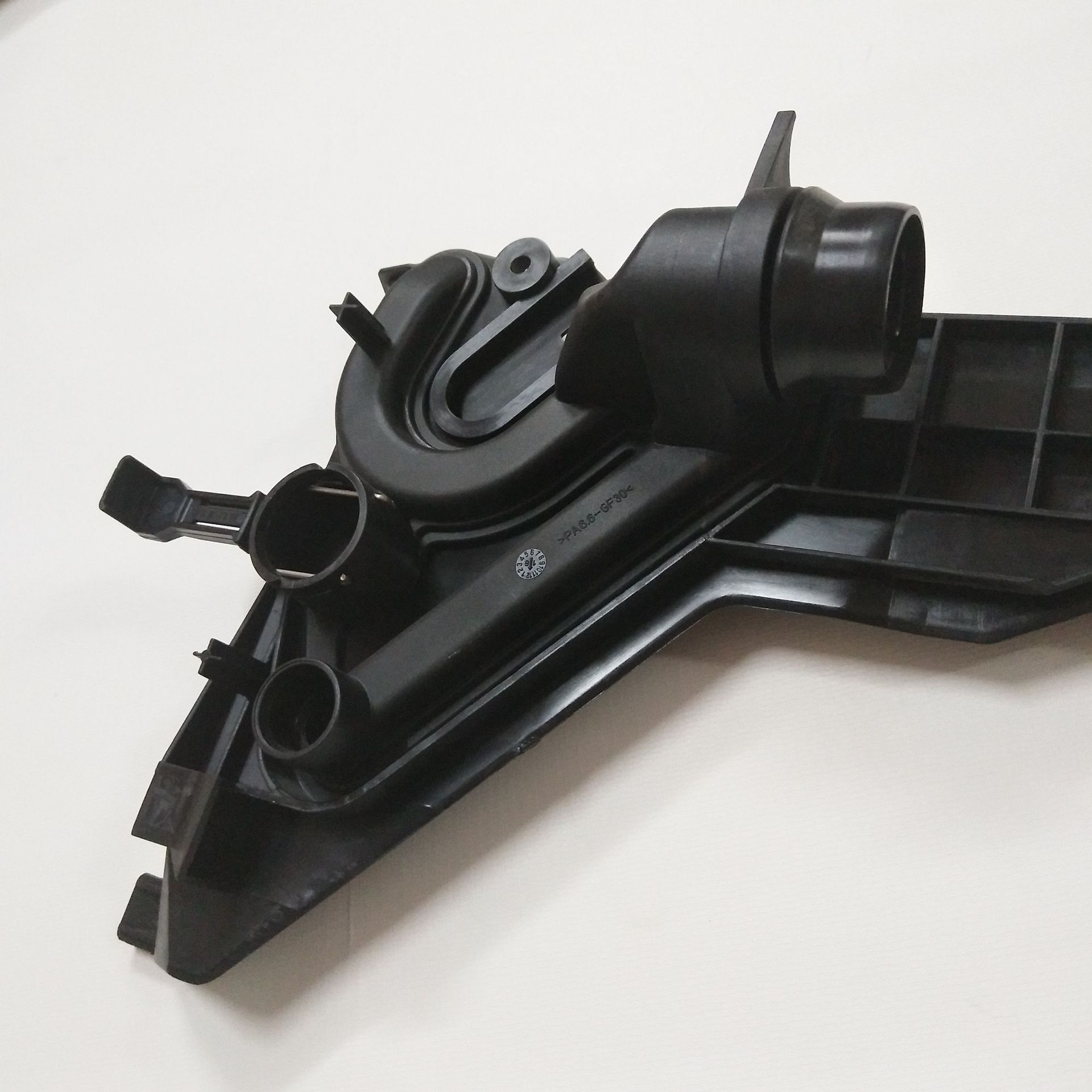 汽车冷却水箱支架 水箱装配盘 适用于宝马3系e46 z4 e85 e86
