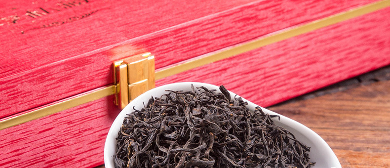 武夷山品种手工茶桐木关紫玫瑰正山小种红茶独立小泡铁罐茶叶批发