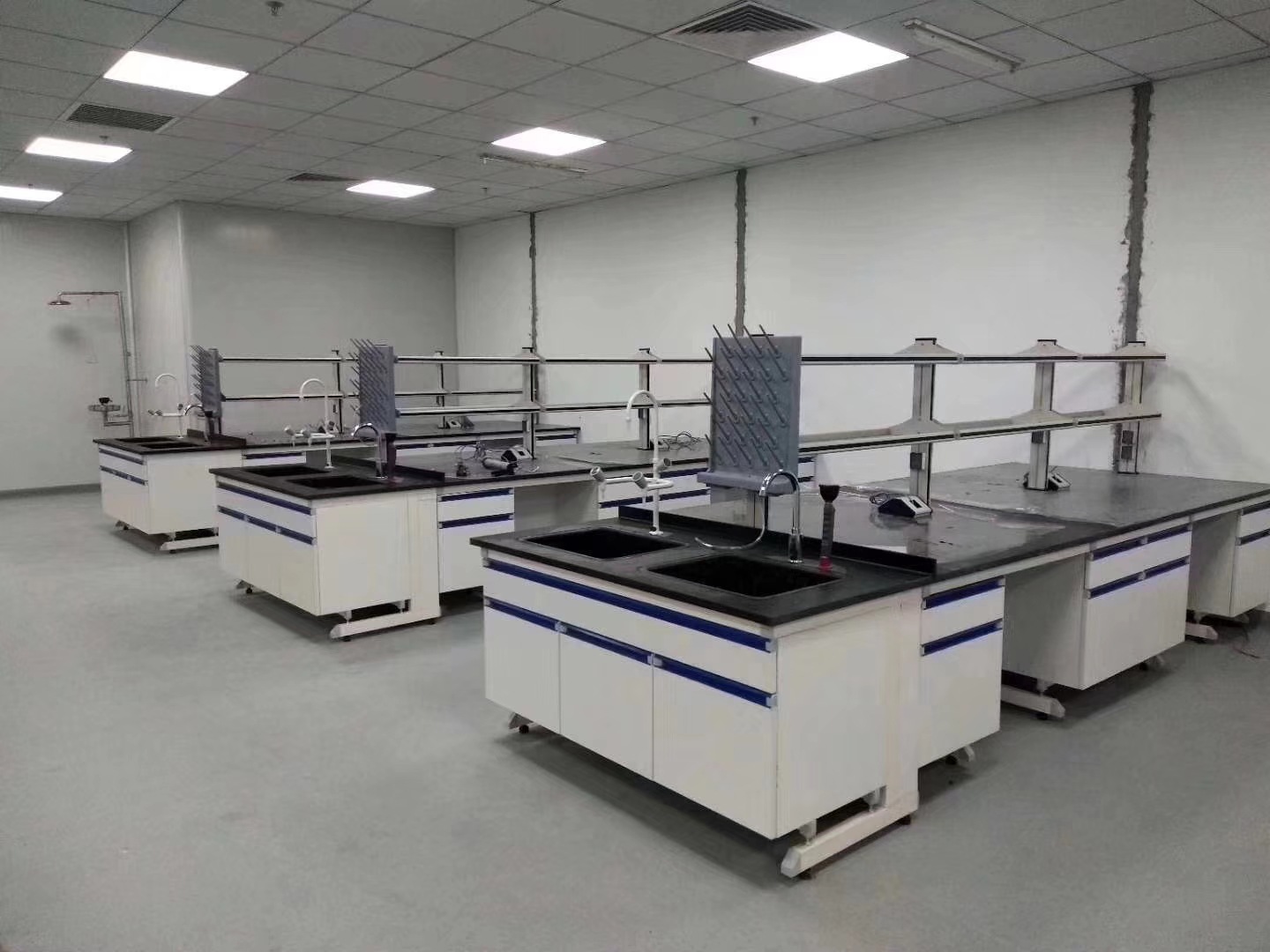 厂家直销实验室钢木实验台 钢木试验台 钢木边台 操作台