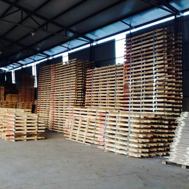 厂家批发不锈钢开屏卷松木 定制多规格钢卷免熏蒸开屏木架