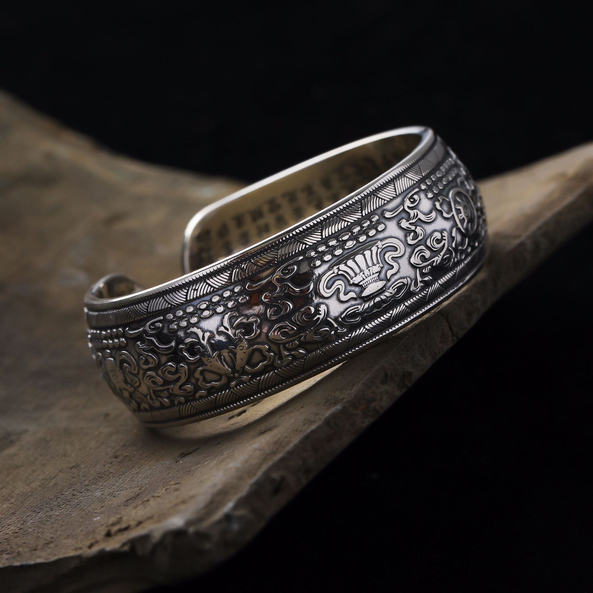 s999足银手镯 心经 复古泰银镯子 吉祥八宝 中国风圆镯礼物批发