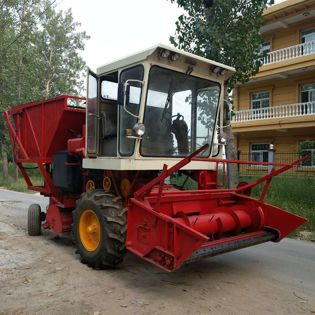 小麦收割机改装玉米秸秆青储机 玉米秸秆青储收割打捆一体机