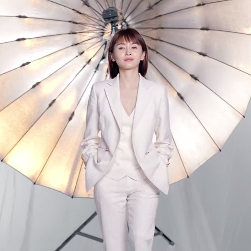 mxq-23492496明星王子文同款小香风白色西装套装