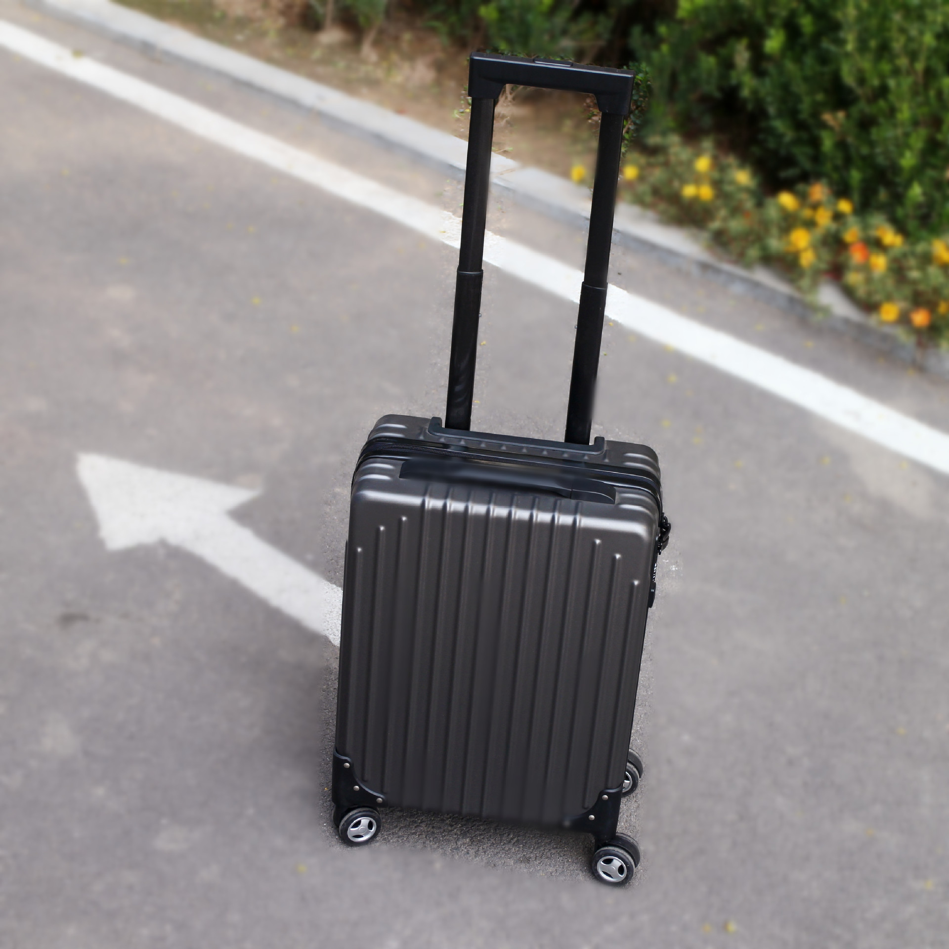 春秋航空免费登机拉杆箱18寸行李箱女万向轮防刮旅行箱学生密码箱