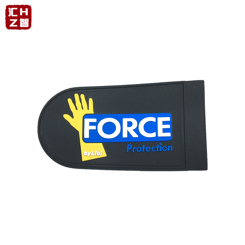 工厂环保tpr软胶手套标 环保劳保运动手套软胶商标滴塑标厂家