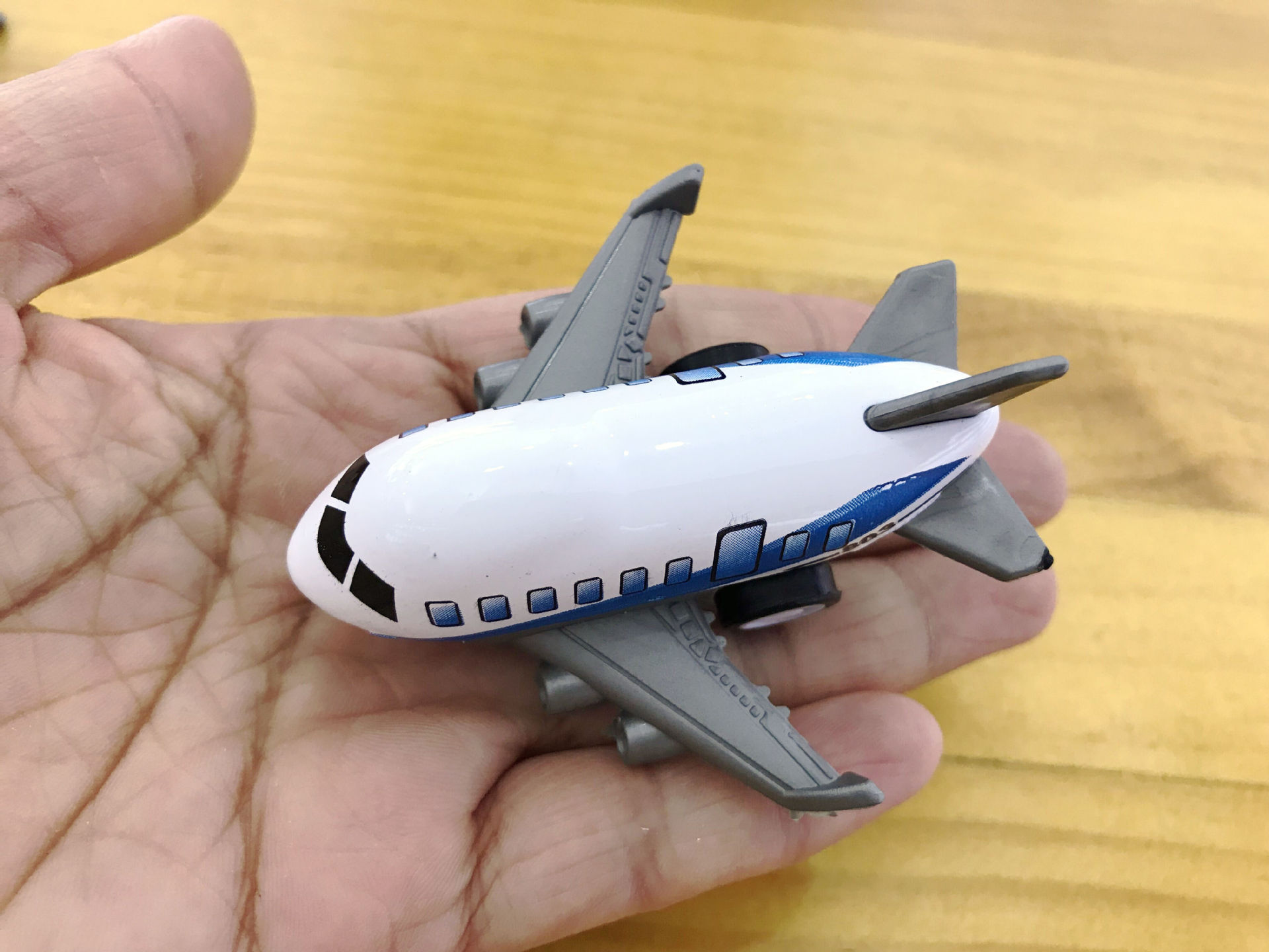 q版合金回力飞机 战斗机 客机 直升机 单只袋装