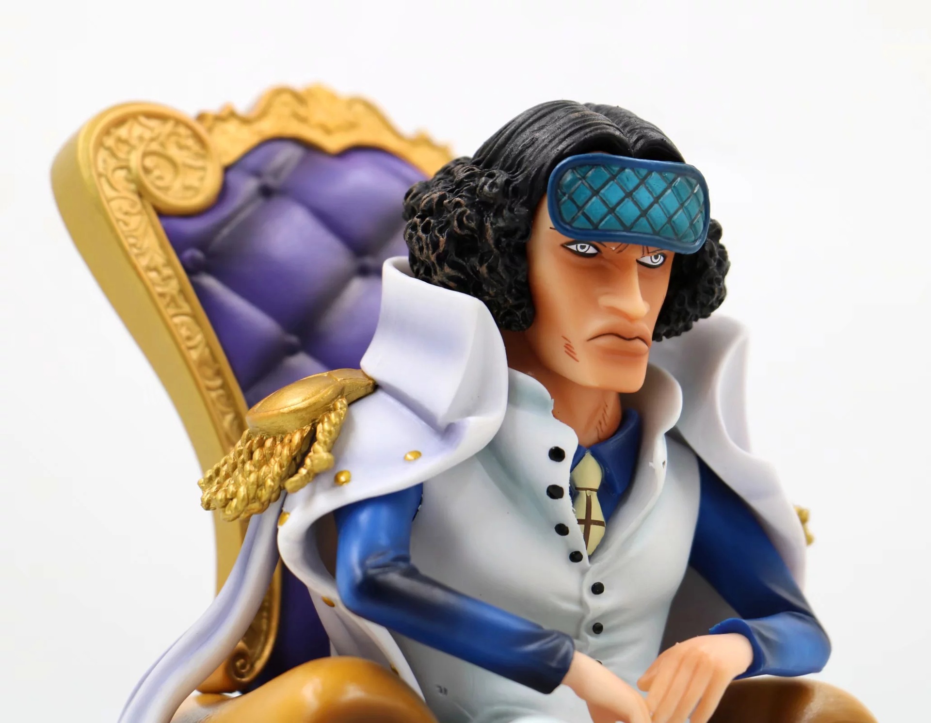 海贼 海军大将 藤虎一笑 青雉 黄猿 赤犬 坐姿gk雕像模型手办批发