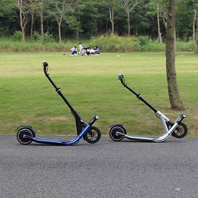 厂家直接发货平衡车滑行车成人锂电池电动自行车代步车出口订单