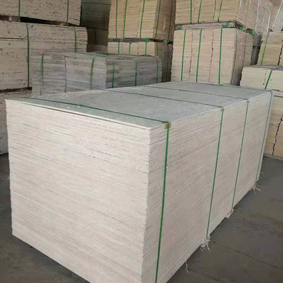 厂家直销玻镁板 防火板 烟道板 集装箱地板 墙体隔断板