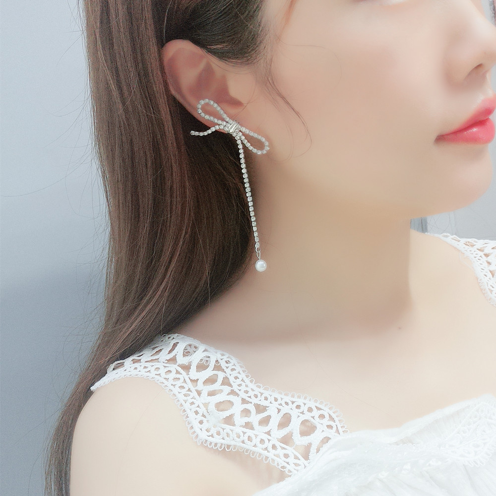 d022镶钻不规则蝴蝶结长耳环吊珍珠淑女韩版耳饰品s925纯银针耳饰