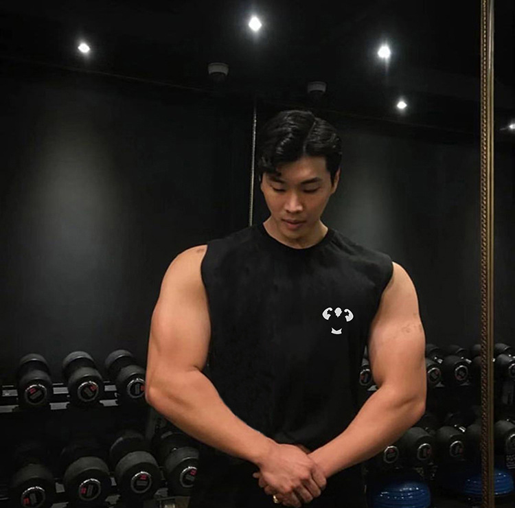 夏健身房肌肉男运动上衣训练服锻炼无袖宽松坎肩撸铁背心衫批发