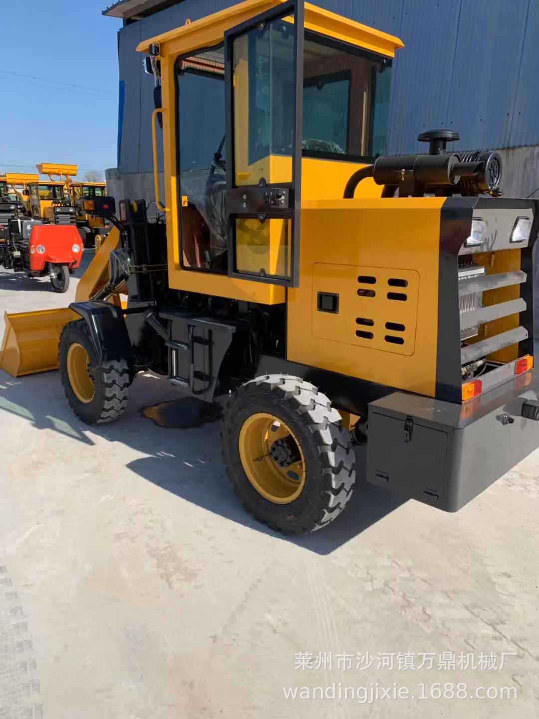 山东小金刚型 小四缸型四驱装载机 916型小型装载机厂家定制