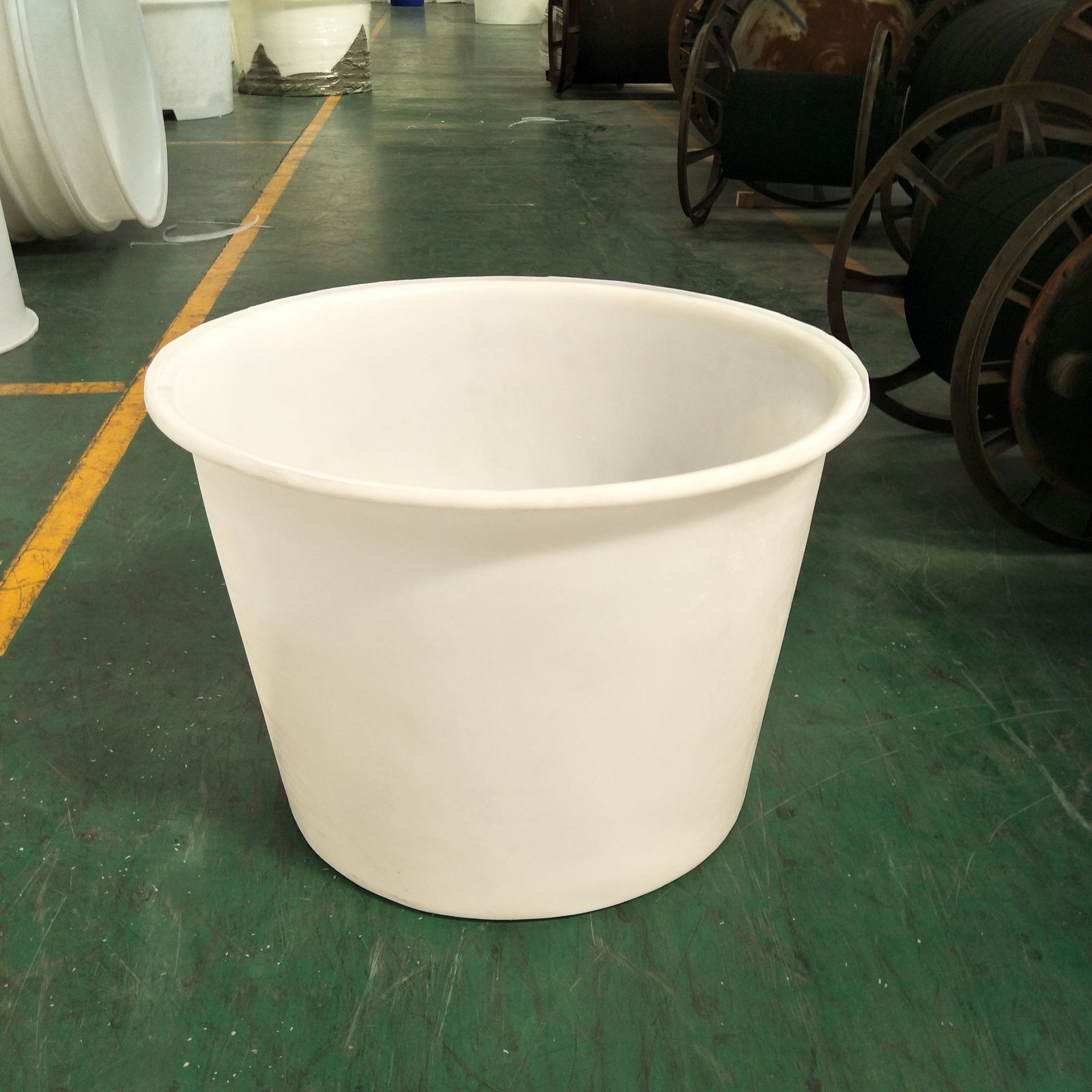 南京500l升pe塑料圆桶鱼菜共生养殖牛筋圆形塑料桶免费开孔排水