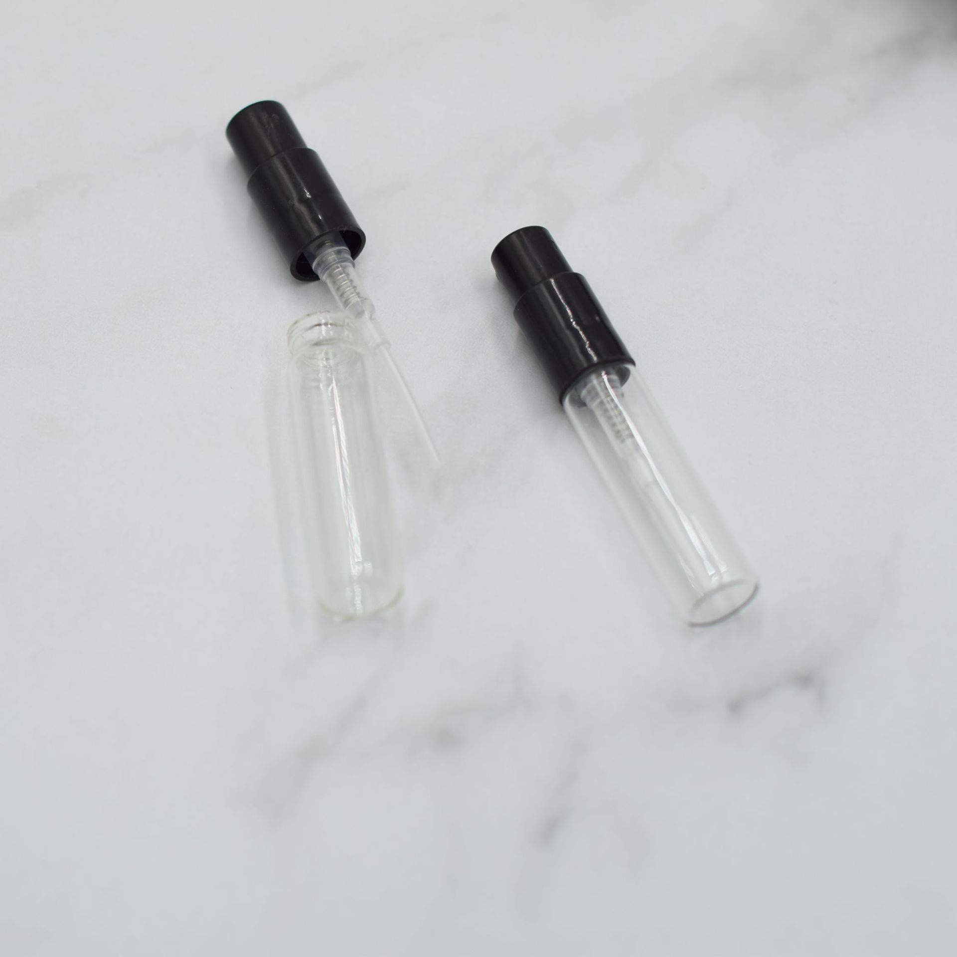 现货2.5ml 香水瓶香水小样试管瓶 分装瓶 玻璃瓶试用装瓶厂家直销