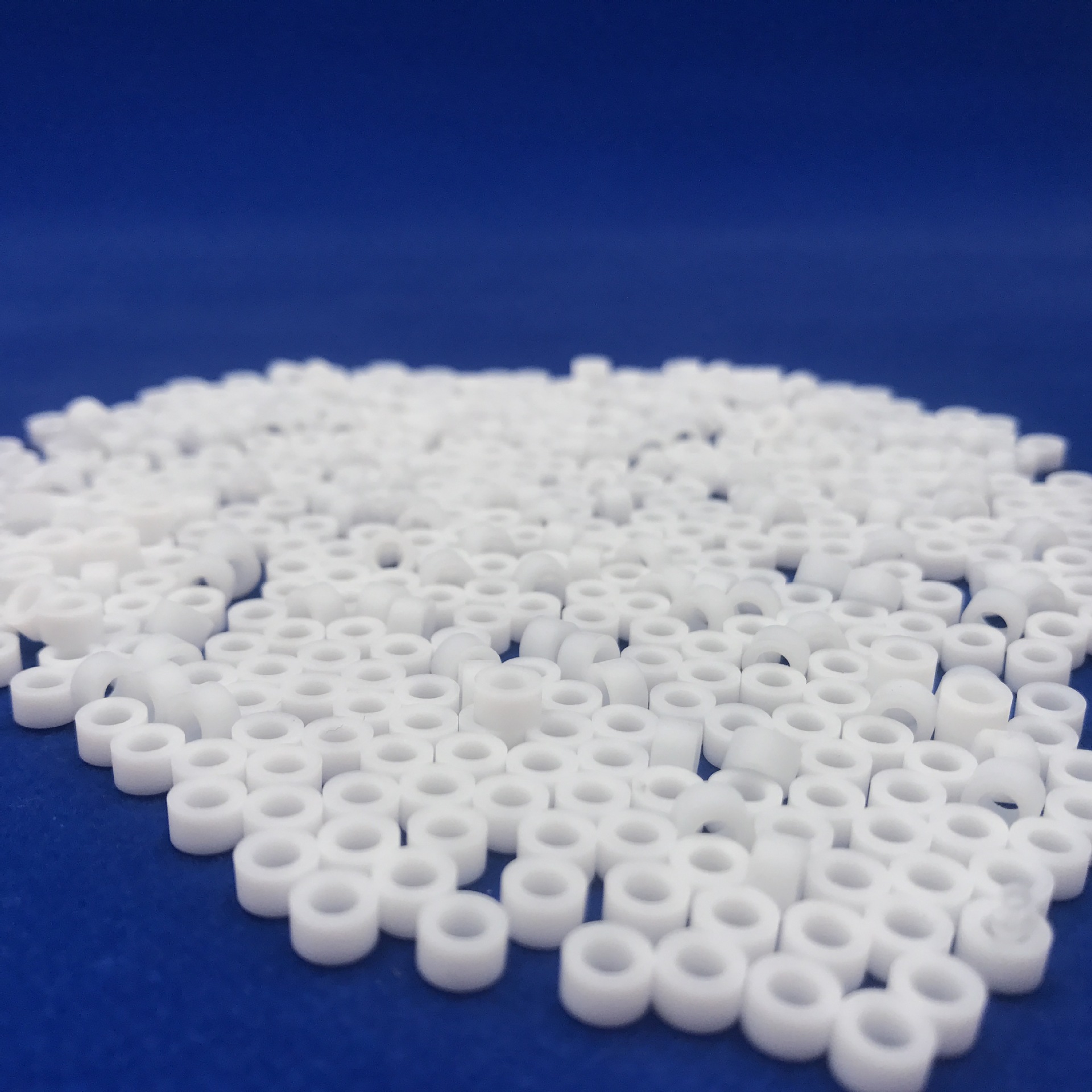 ptfe绝缘子-ptfe制品-加工-产品中心-