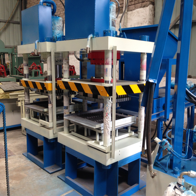 粉煤灰轻质水泥垫块机 多功能空心免烧砖机全自动静压支撑垫块机