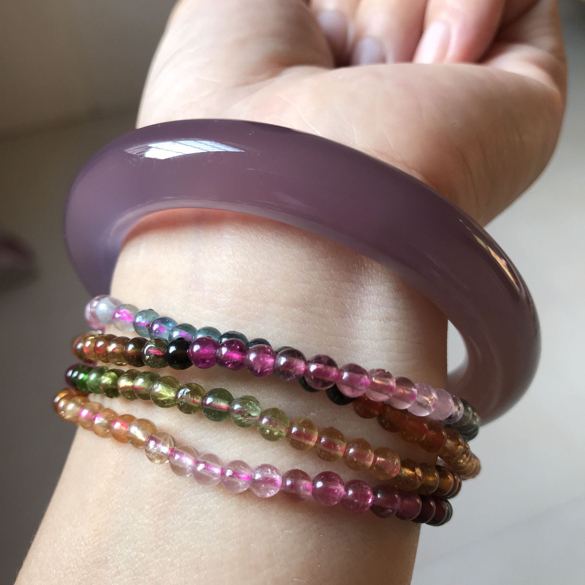 天然巴西紫玛瑙玉手镯女款时尚少女玉镯子细圆条紫色玉髓手镯