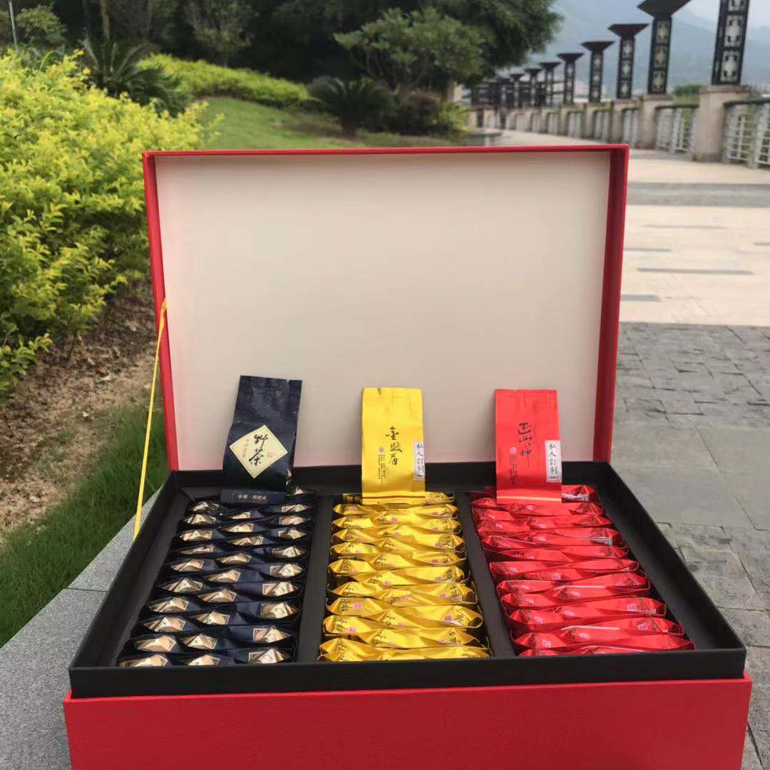 福建 武夷山桐木关红茶正山小种 野生红茶 金骏眉 3款口味礼盒装