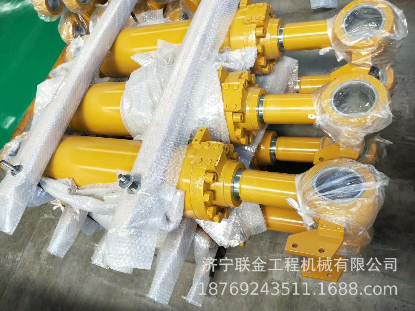 0成交0件厦工装载机铲车配件厦工955h951h 932h尾灯倒车灯刹车灯后