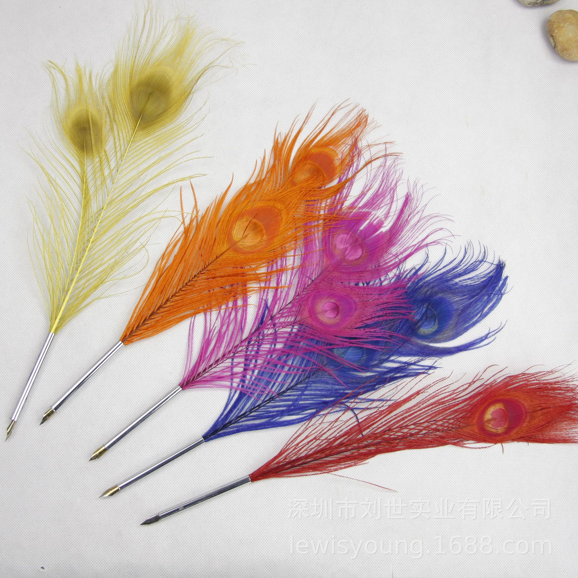 彩色孔雀羽毛笔 (1).jpg