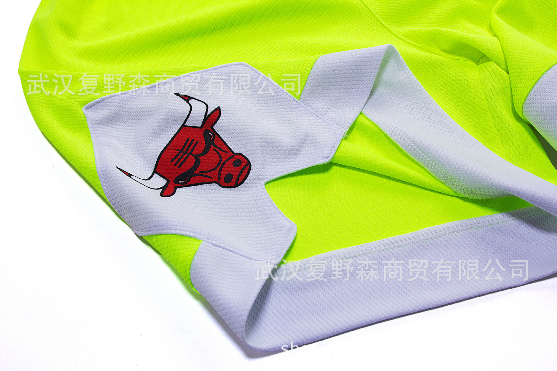 5351 公牛童装23号 荧光绿色10.jpg