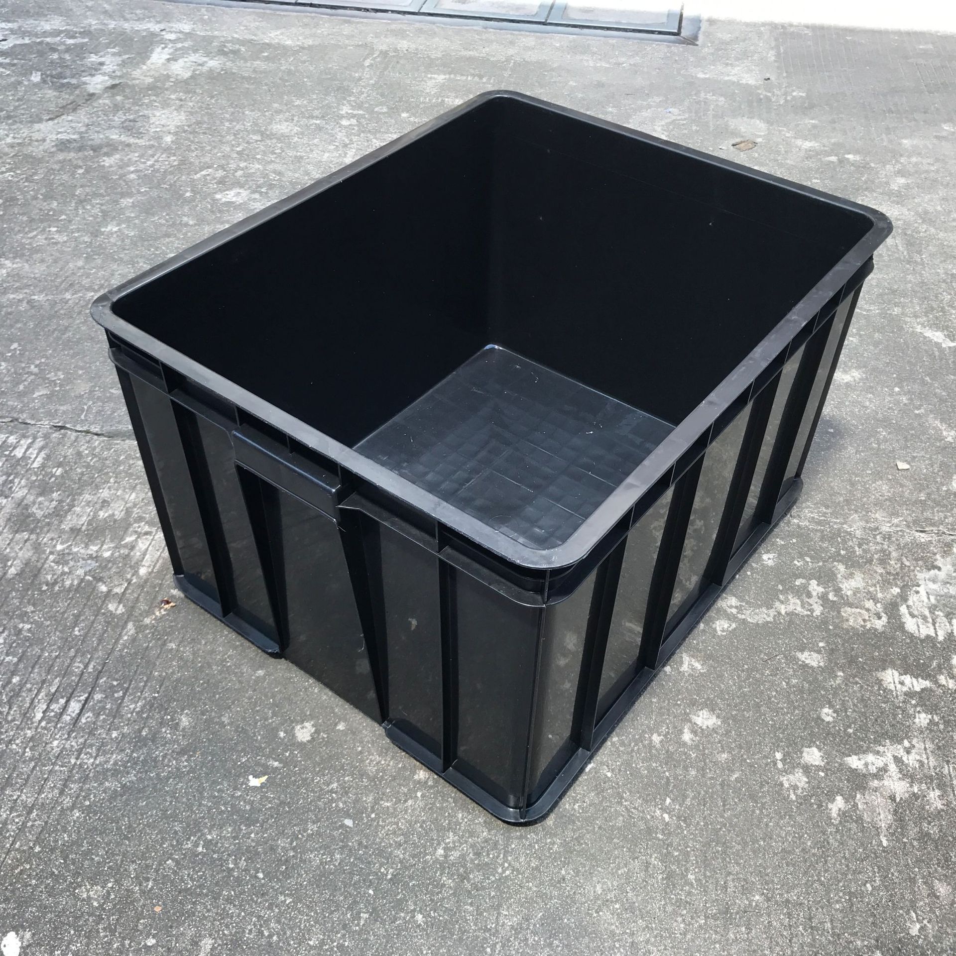 工业塑料周转箱545*415*370黑色零件箱黑丙工具收纳箱物料储物箱