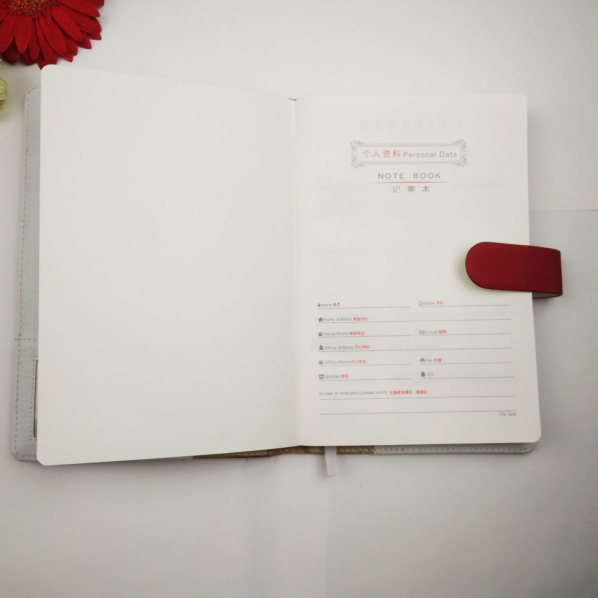 工厂定制磨砂仿皮平装记事本变色pu皮笔记本平装带搭扣本子加logo