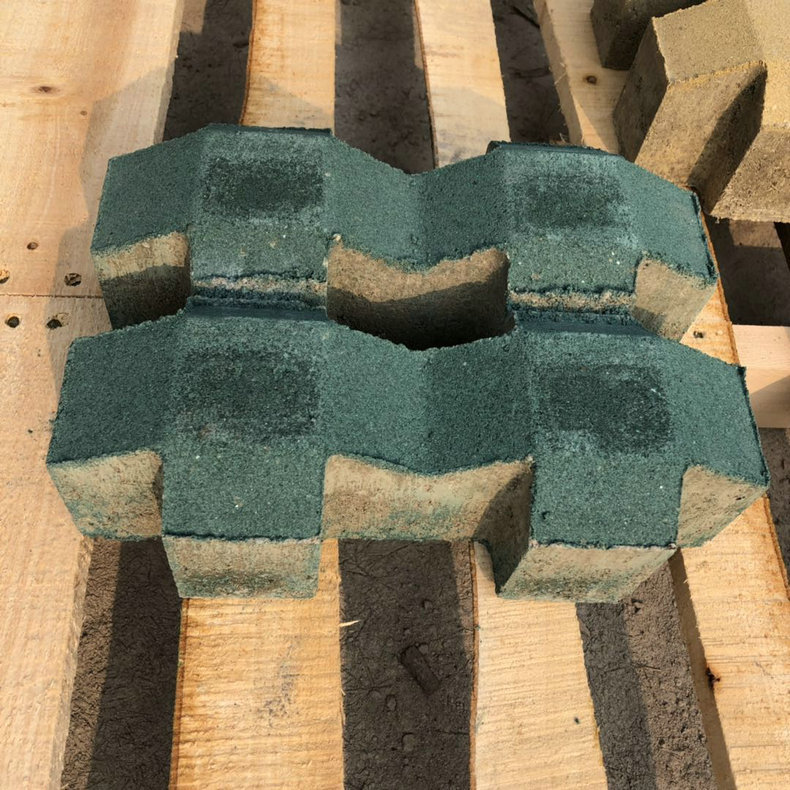 厂家提供九孔植草砖 生态植草砖 公园植生砖 停车位 价格合适