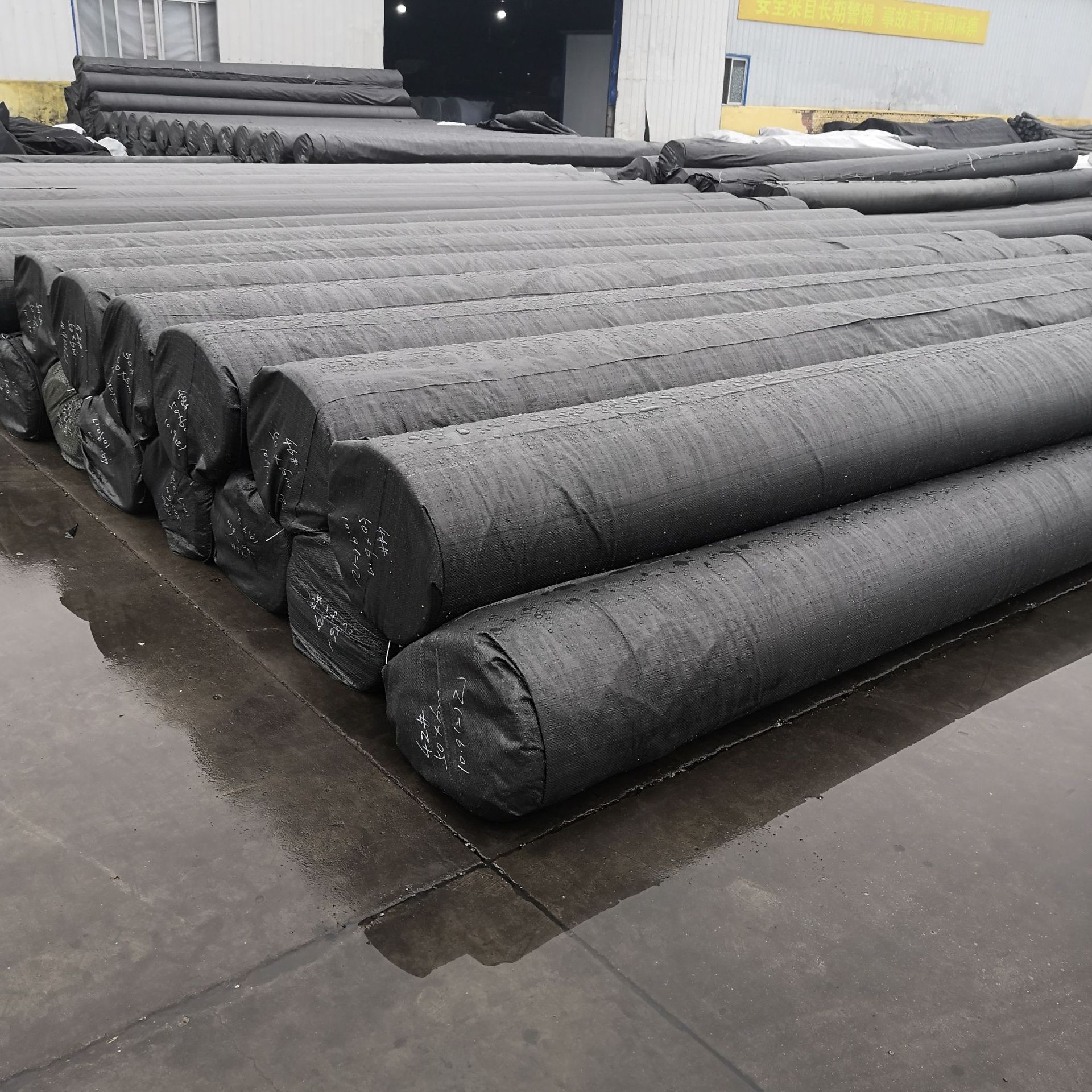 土工膜鱼池养殖专用防渗膜抗老化hdpe防水复合土工膜