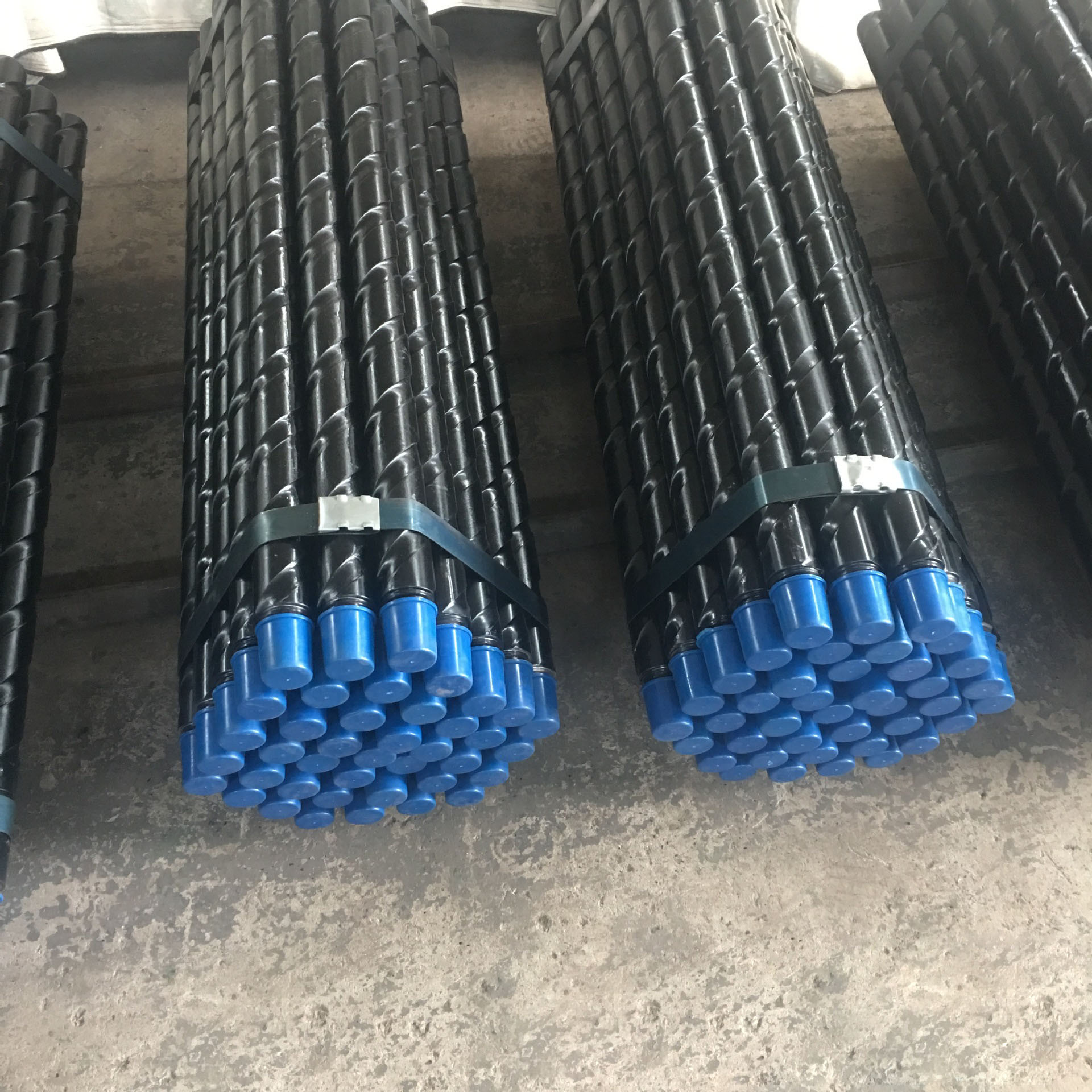 探水钻杆 螺旋钻杆 刻槽钻杆 地质钻杆 厂家直销 质量保障