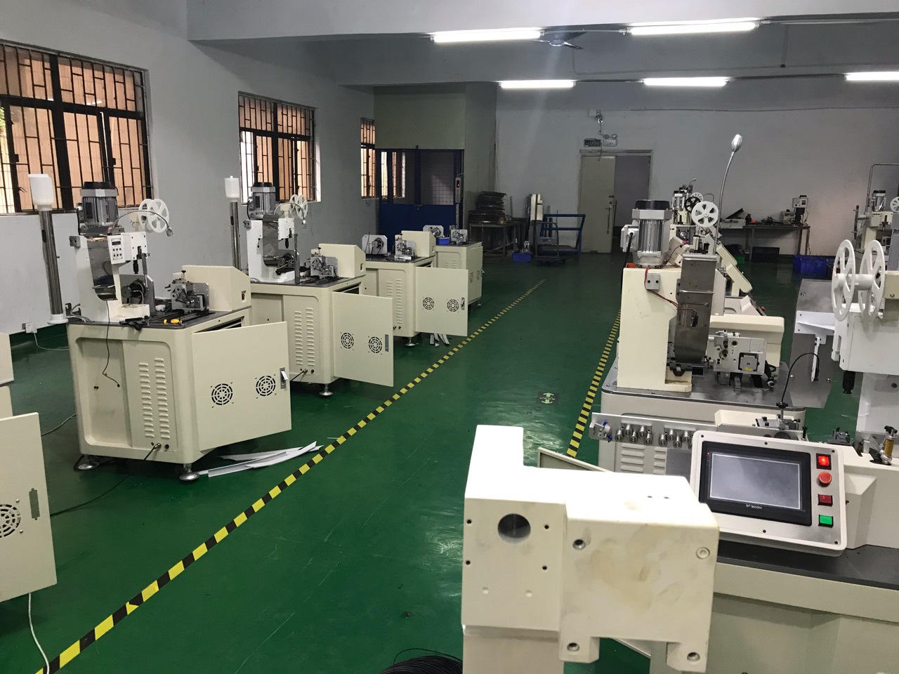 自动沾锡端子机自动dc焊锡机自动剥皮扭线沾锡机自动扎线