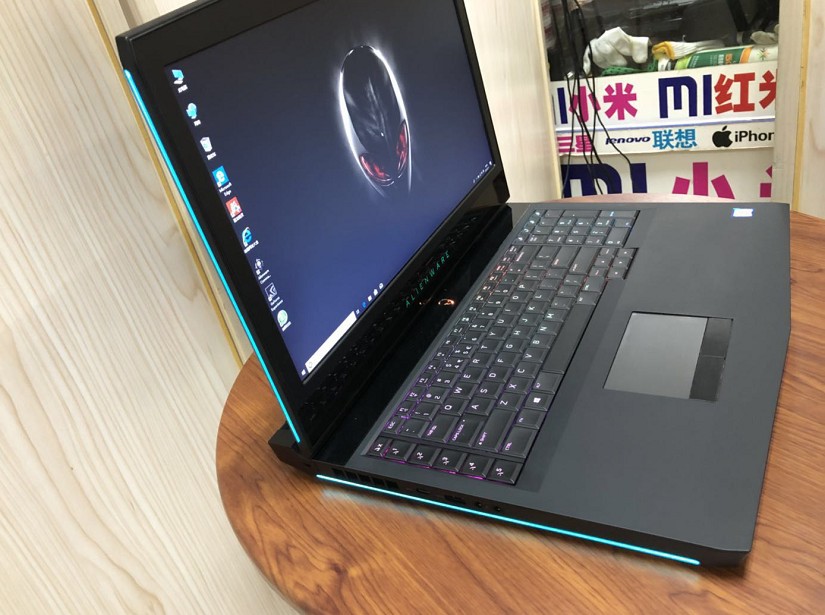 适用外星人17r5 r4笔记本电脑眼球追踪i7-8750 gtx1070 8g m15r1