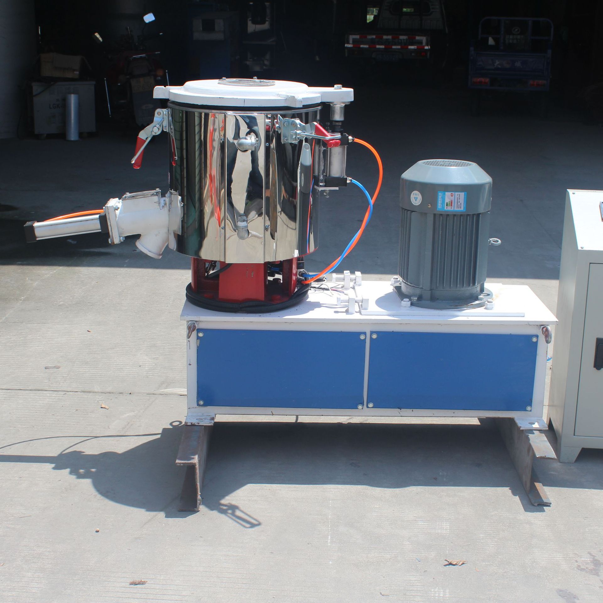 直销武汉塑料粉体高速混合机 pvc高速混合机 化妆品粉体搅拌机