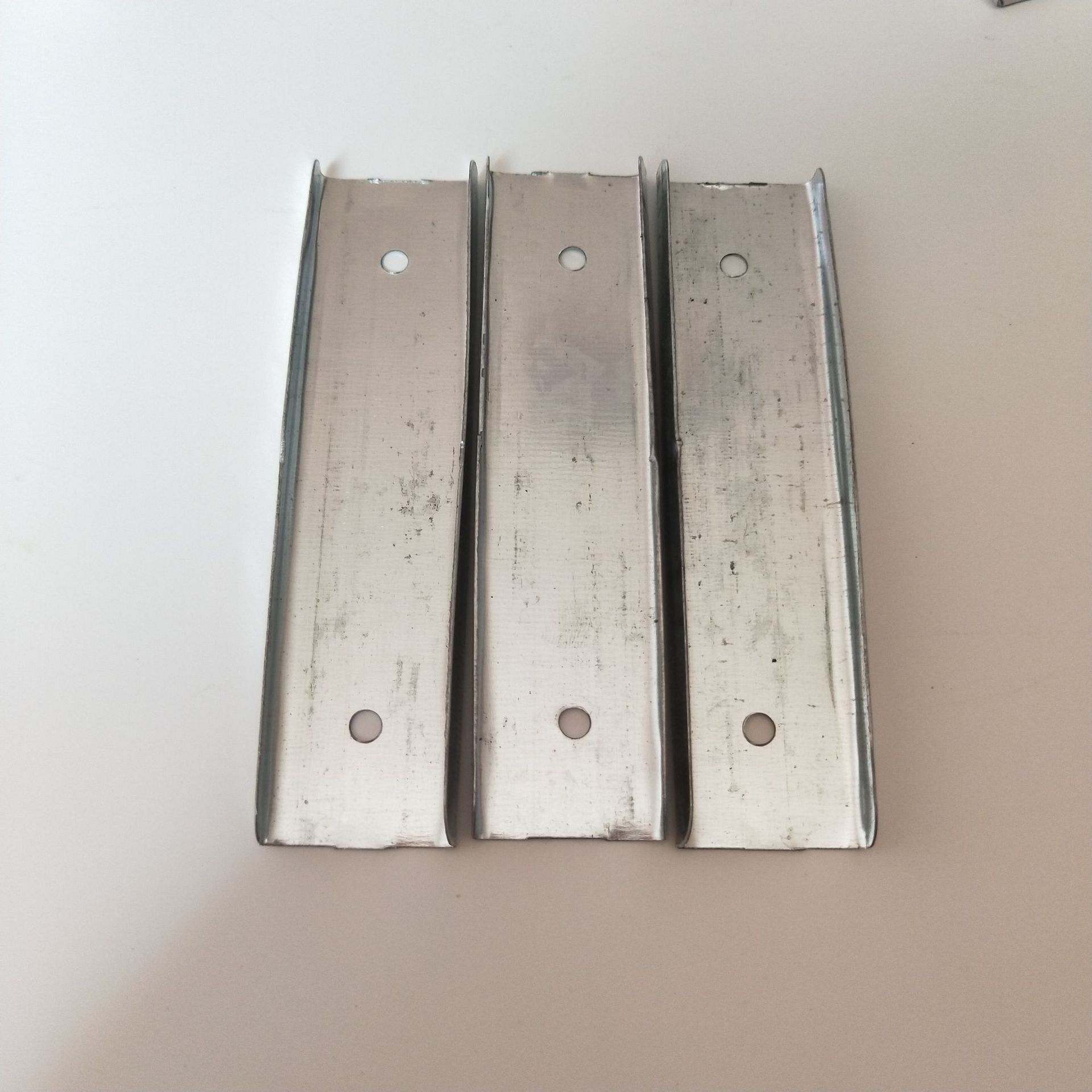 蔬菜大棚用材配件压膜槽防风卡槽连接片连接件对接片镀锌加厚