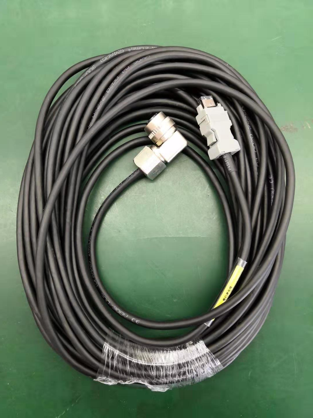 欧姆龙伺服电机动力线缆 r88a-cr1b015n批发伺服控制电缆1s系列