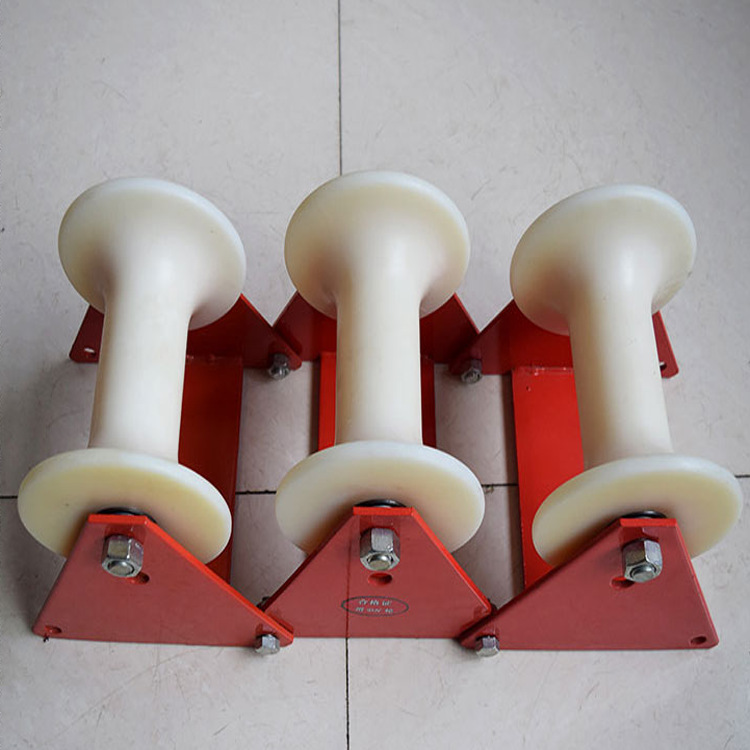 降价出售三联滑轮转角滑轮滑车直线直跑管口井口滑轮二轮平板滑轮