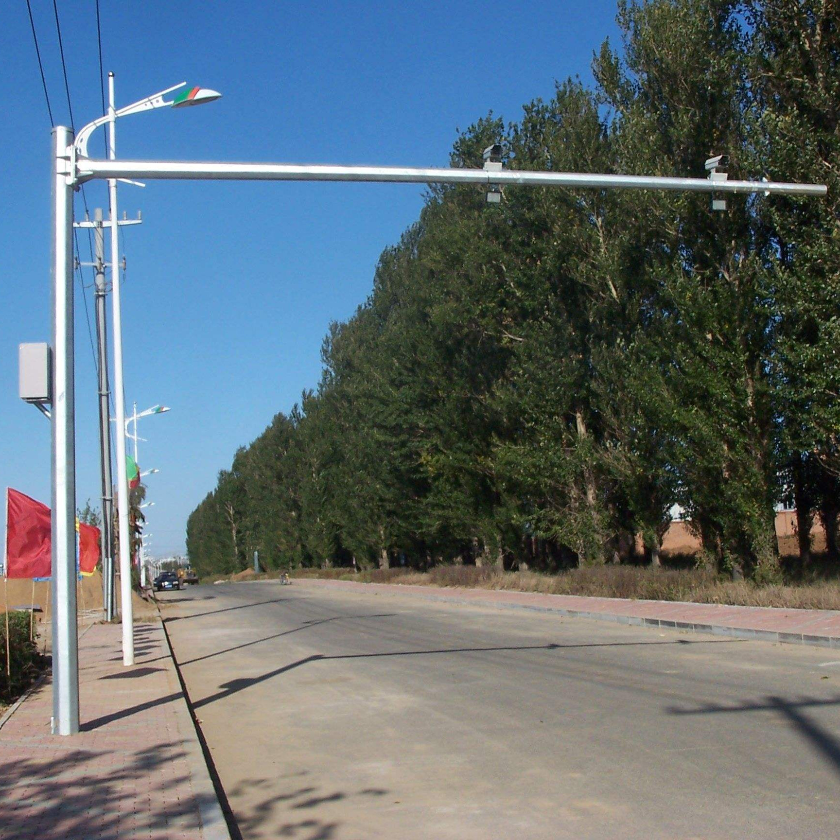 批发6米18米道路八棱监控杆高速公路信号灯框架电子警察监控杆