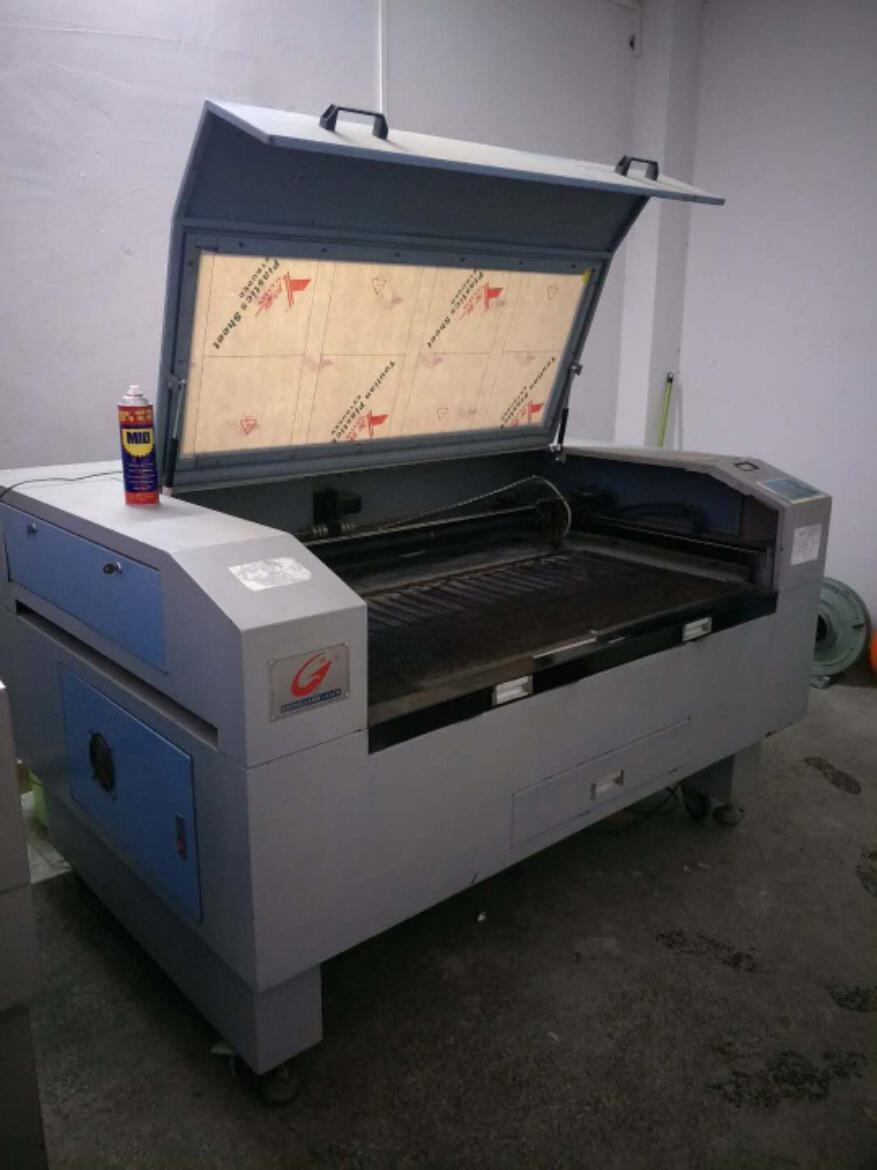 1280c单头激光切割机 二手激光设备亚克力木板布料皮革激光雕刻机