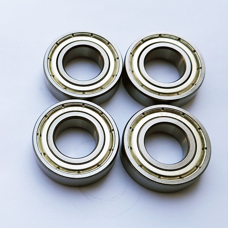 供应深沟球轴承6003zz 内径17mm外径35mm厚度10mm电机轴承61003z