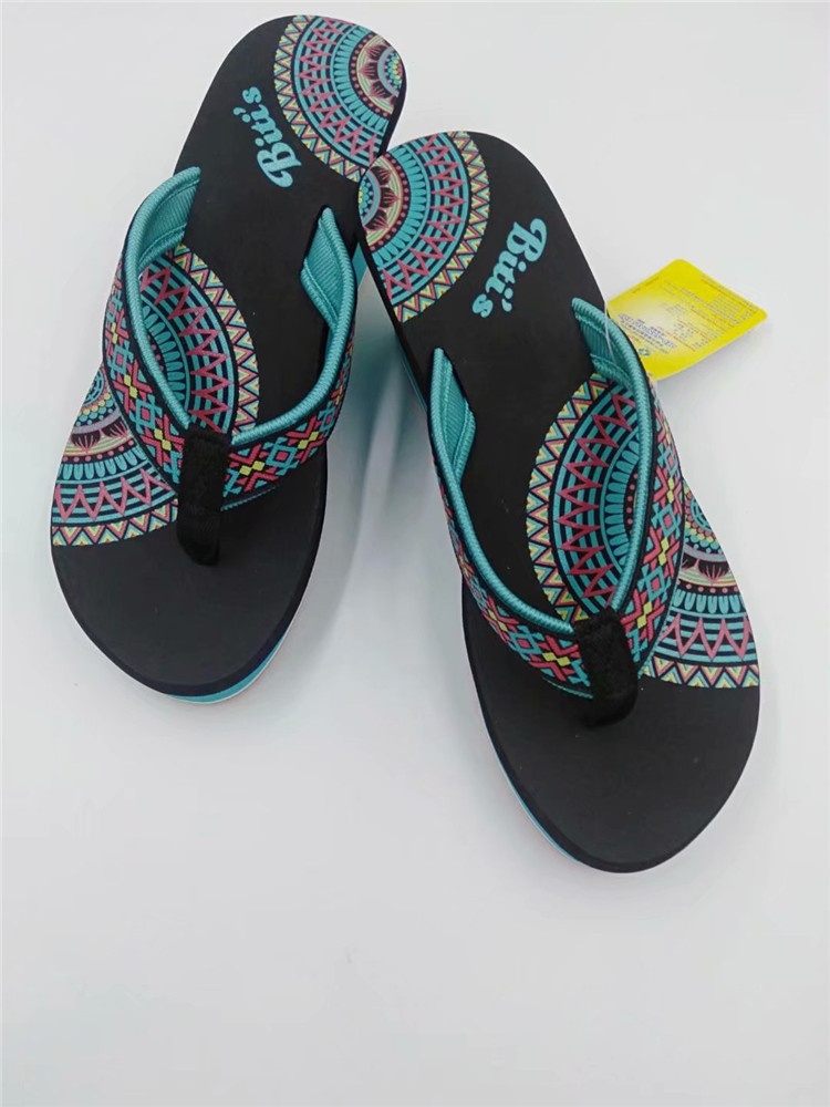 批发越南平仙鞋2019年新款夏季旅游度假休闲防滑沙滩人字拖鞋