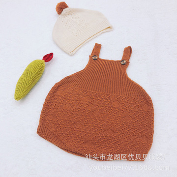 ins爆款秋冬季婴儿连体衣吊带背心针织哈衣毛线女童宝宝三角爬服