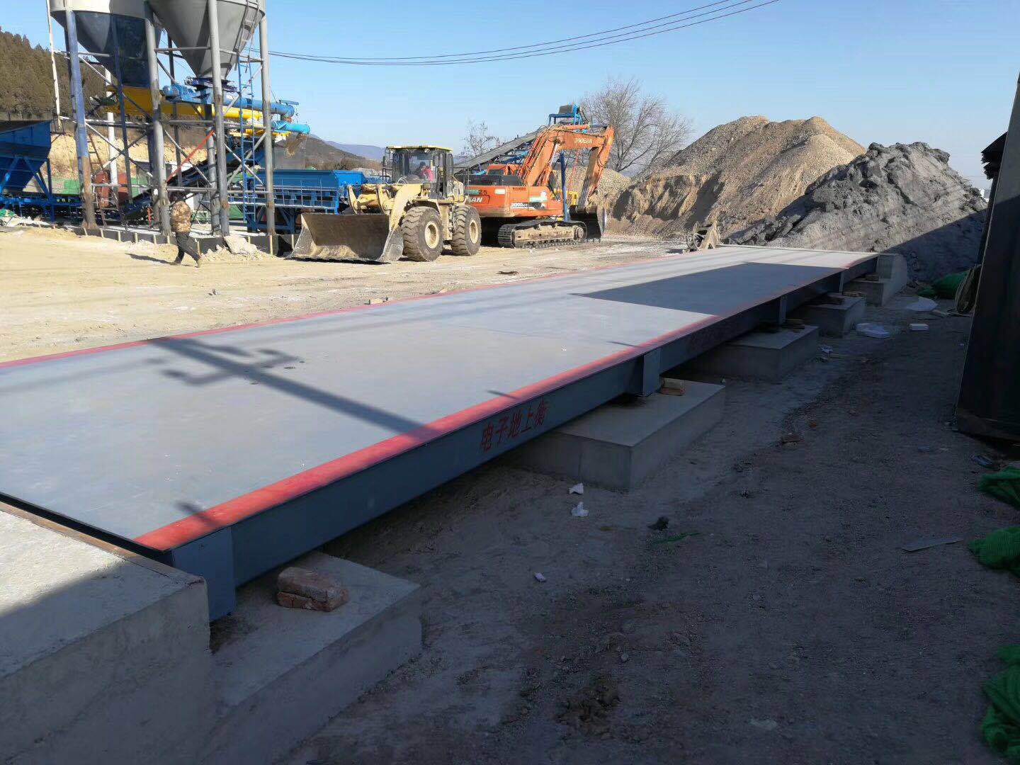 厂家直销120吨地磅专供河北地区各种尺寸数字地磅