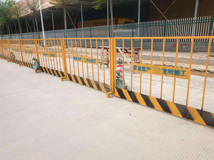 基坑防护栏杆 建筑工地基坑临边护栏 基坑安全围挡 临边防护围栏