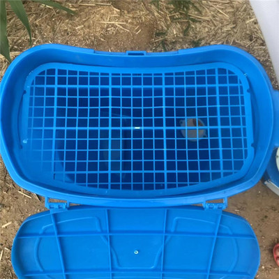 低价处理 背负式电动施肥器撒肥机播种神器渔塘投饵 铅酸电池扬肥